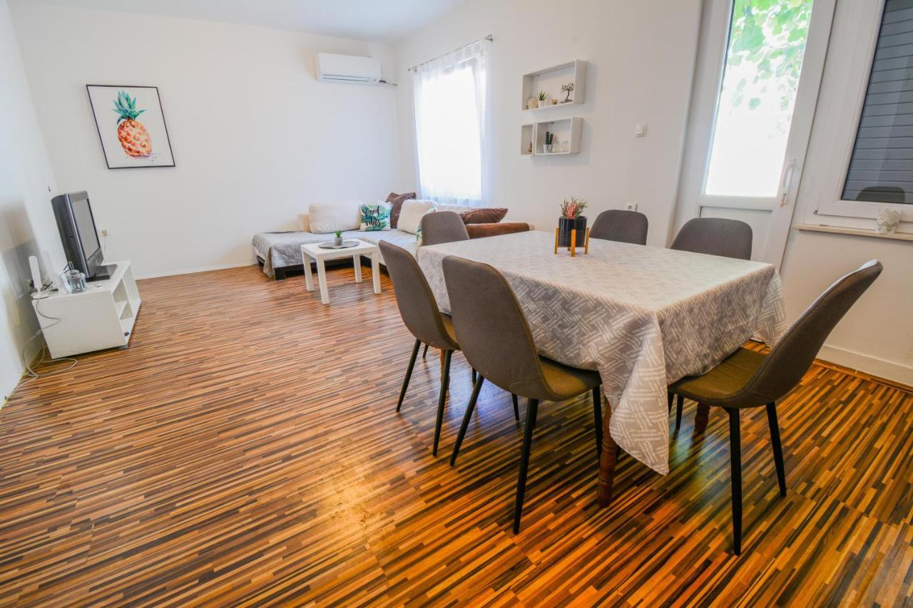 Leo Apartmán